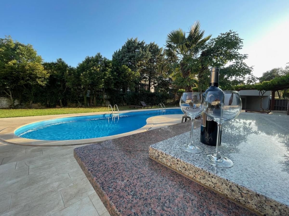 Green Villa Баньоле Екстериор снимка